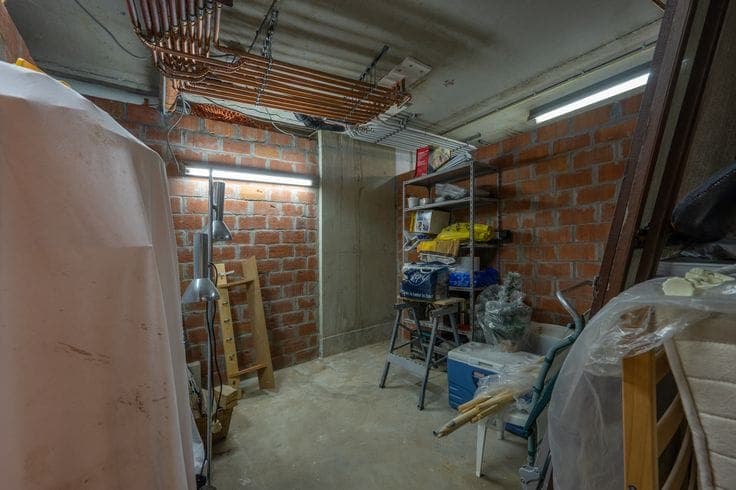 14 spacious basement storage units for sale in Residence Sp…