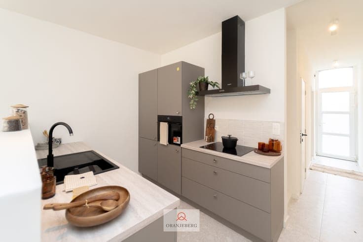 Woning met 4 slaapkamers en tuin