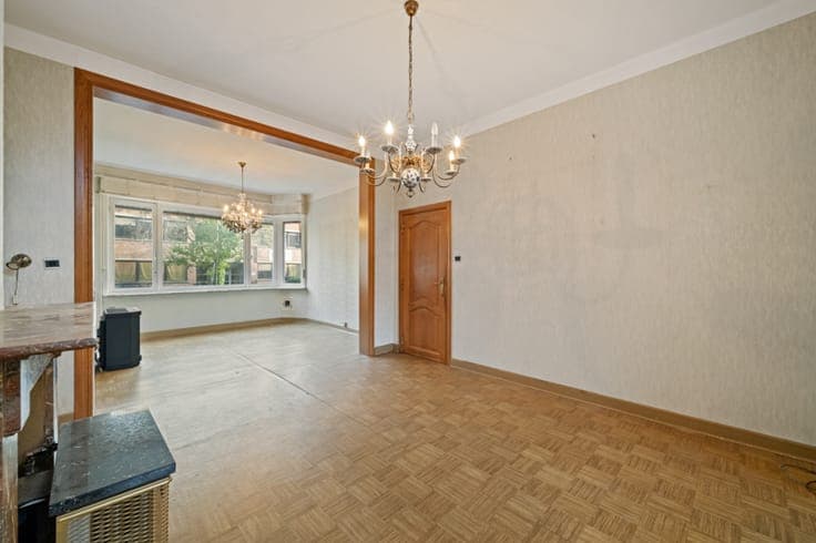 House to renovate for sale in Gent