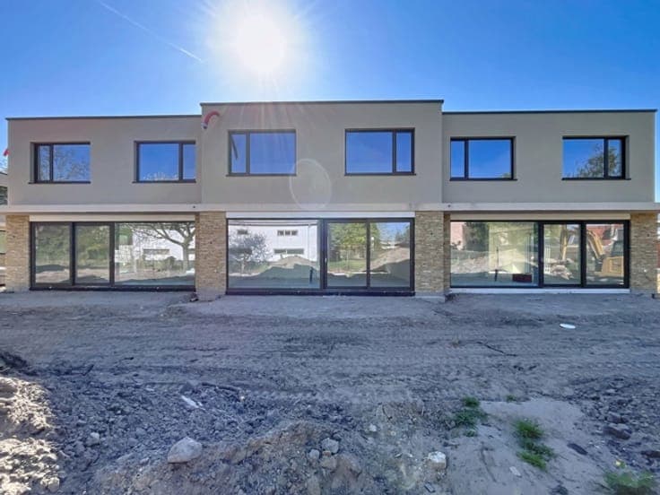 Closed new-build home with 3 bedrooms, near Wetteren