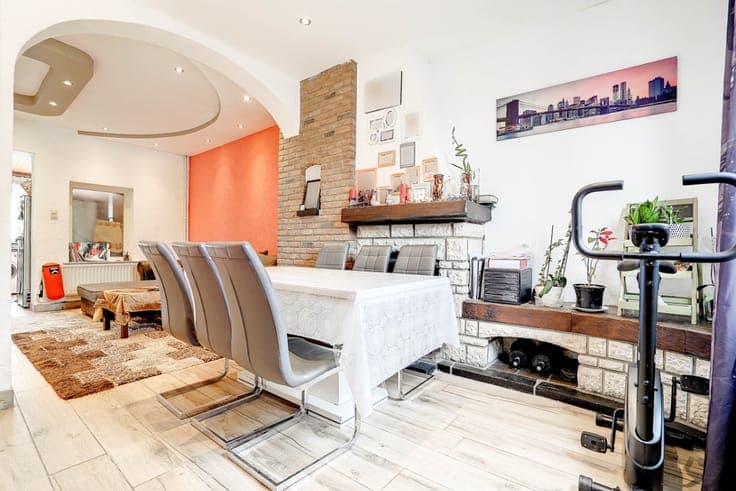 For sale: terraced house in Seraing