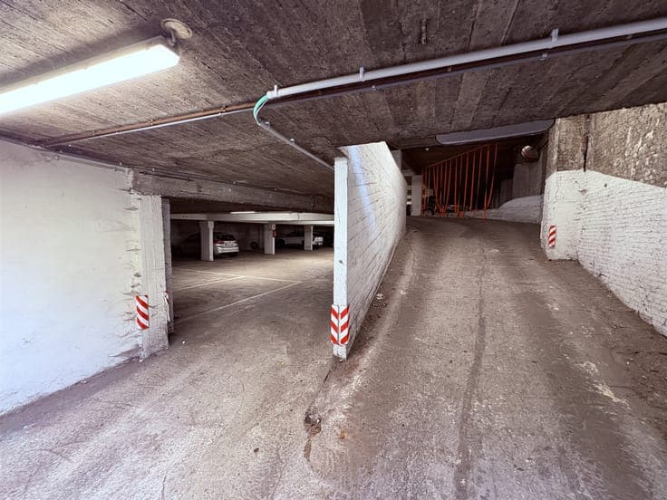 Luxor Parking: 60 parking spaces 5 motorcycle spaces 1 stora