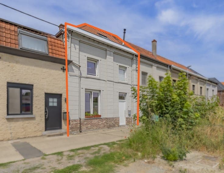 House in Lede