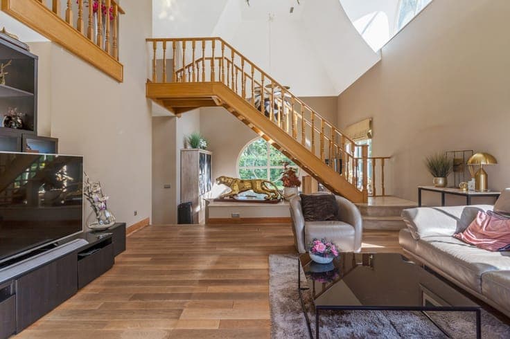 Spacious villa for sale in Belsele