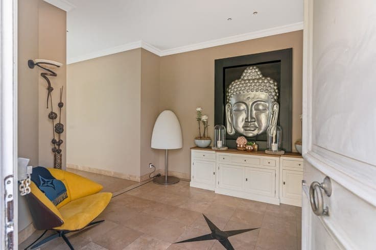 Spacious villa for sale in Belsele