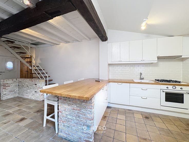 CHARMANTE woning in het Guido Gezellekwartier te Brugge!