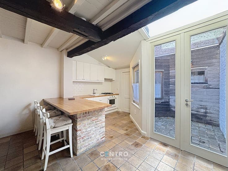 CHARMANTE woning in het Guido Gezellekwartier te Brugge!