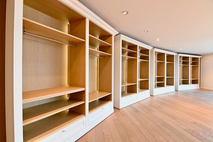 Handelspand op commerciële locatie met luxueuze penthous...