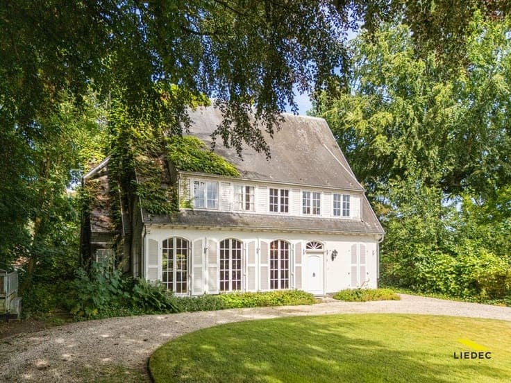 Charmante villa met karakter in groene omgeving