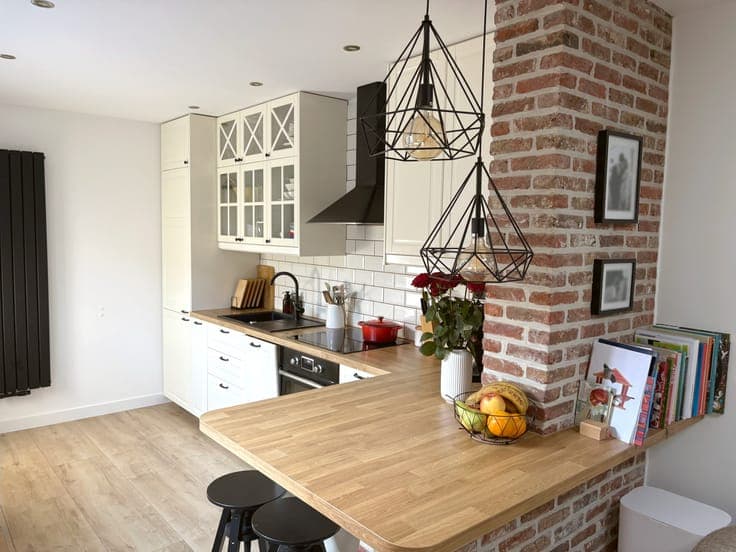 Premium renovated single-family home in the heart of Hamme