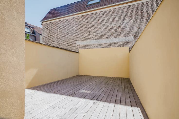 An investment property with 5 rooms and 1 studio in Ledeberg