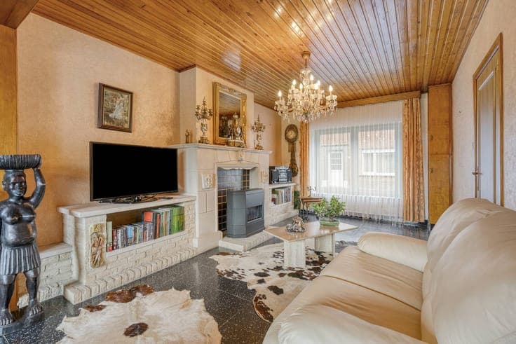House for sale with 3 bedrooms, garage and garden in Ypres