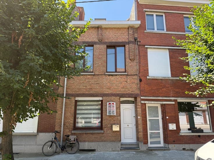 Karaktervolle rijwoning met verrassend veel ruimte en vee...