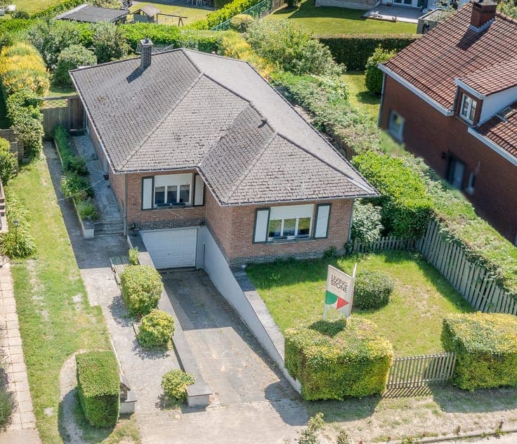 Bungalow for renovation in a quiet area of Dilbeek