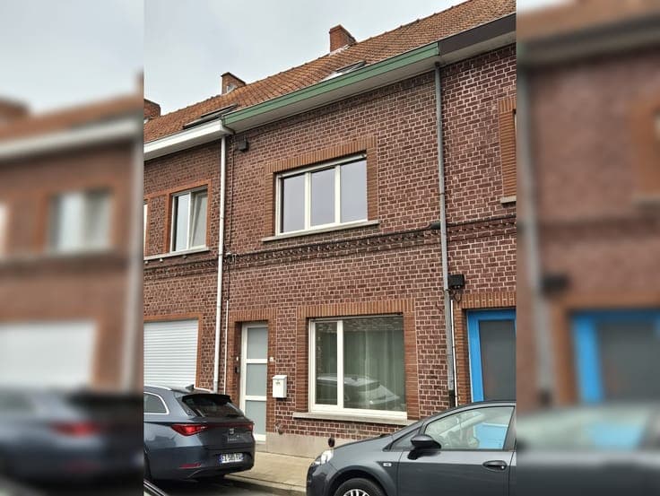 Spacious central family home with nice garden