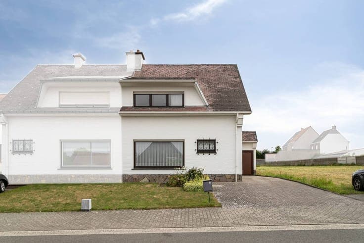 House for sale in Kluisbergen