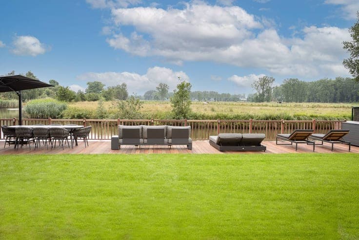 Villa on the Leie