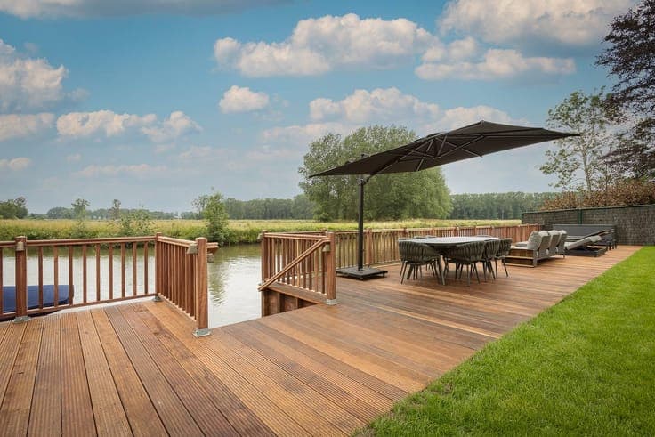 Villa on the Leie
