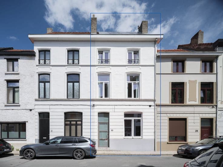 Karaktervolle burgerwoning met 4 slaapkamers en aangename...