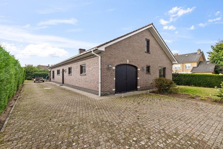 Bungalow