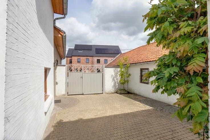 Sale - House Bilzen-Hoeselt - 349,000 €