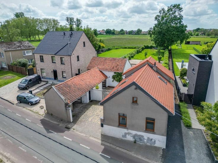 Sale - House Bilzen-Hoeselt - 349,000 €