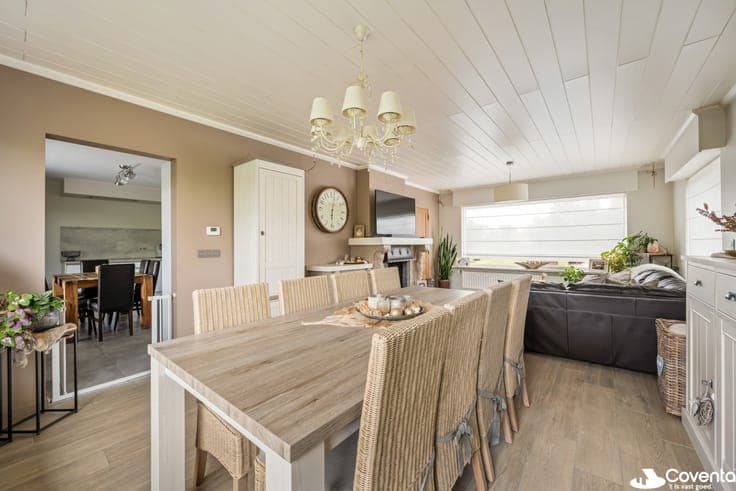 Landelijk gelegen woning met 4 slaapkamers op 3.355 m² in...