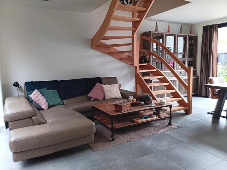 Moderne, zonnige en trendy BEN- woning met 4 slpk en tuin