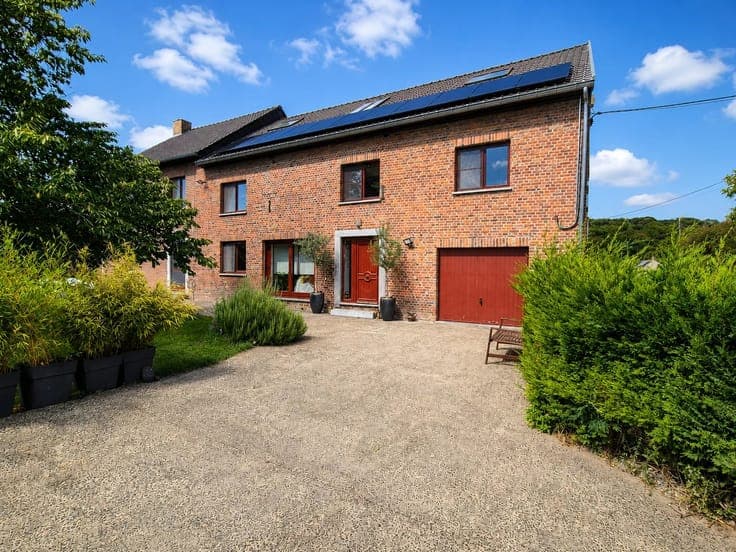 Sale - House Bassenge - 550,000 €