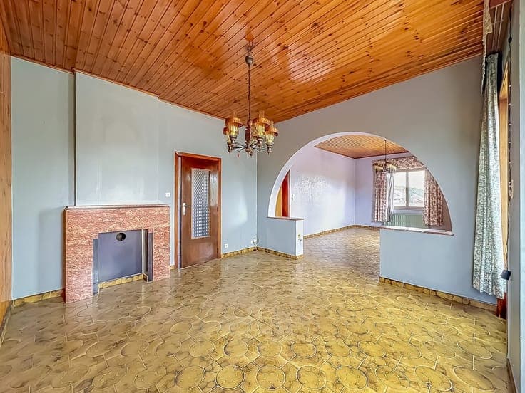SPACIEUSE ET TRES BONNE MAISON 4F DE TYPE PLAIN-PIED