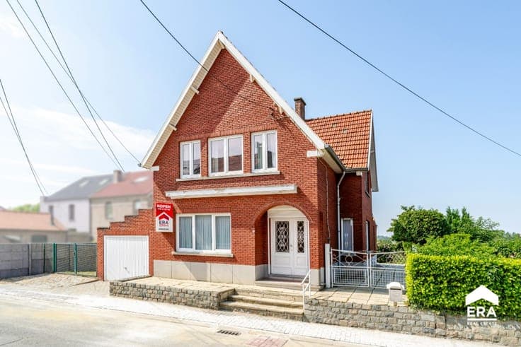 Quiet detached home with open rear views