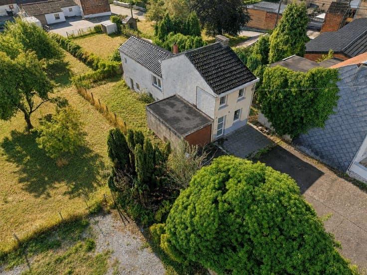 MAISON 4F - 2CH - 4 EMPLACEMENTS PARKING - JARDIN