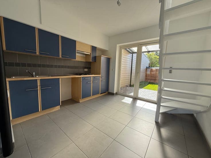 2 BR HOUSE VLEZENBEEK