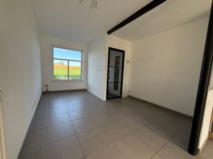 2 BR HOUSE VLEZENBEEK