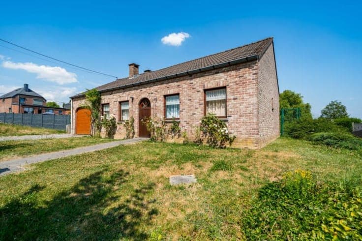 House in Velaine-sur-Sambre