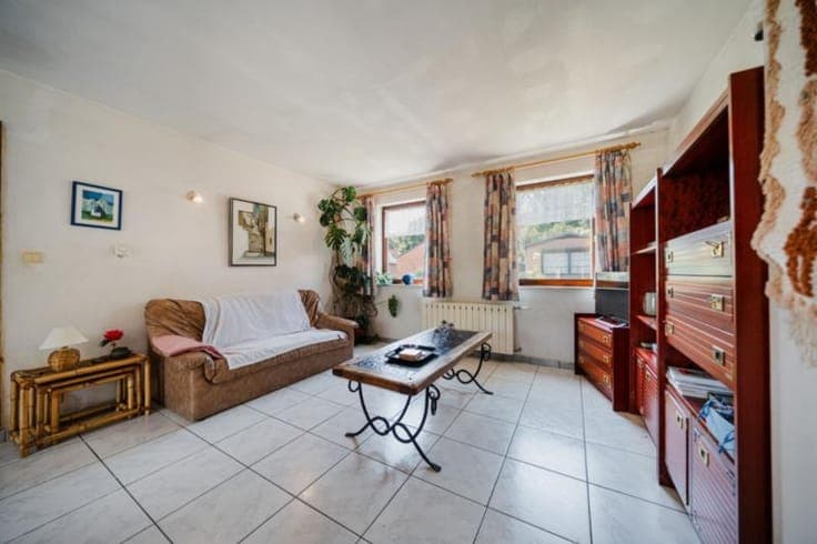 House in Velaine-sur-Sambre