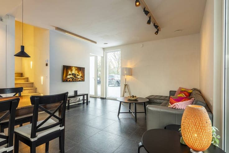 Ready to move in home with 3 bedrooms and modern techniques!