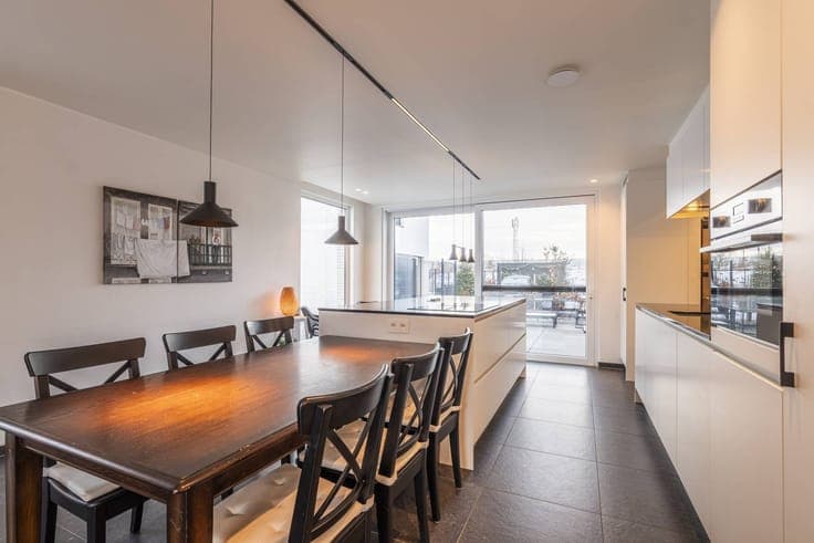 Ready to move in home with 3 bedrooms and modern techniques!