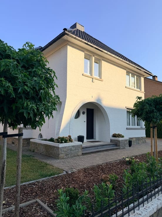 Heart's desire – 4-front villa renovated with large garden