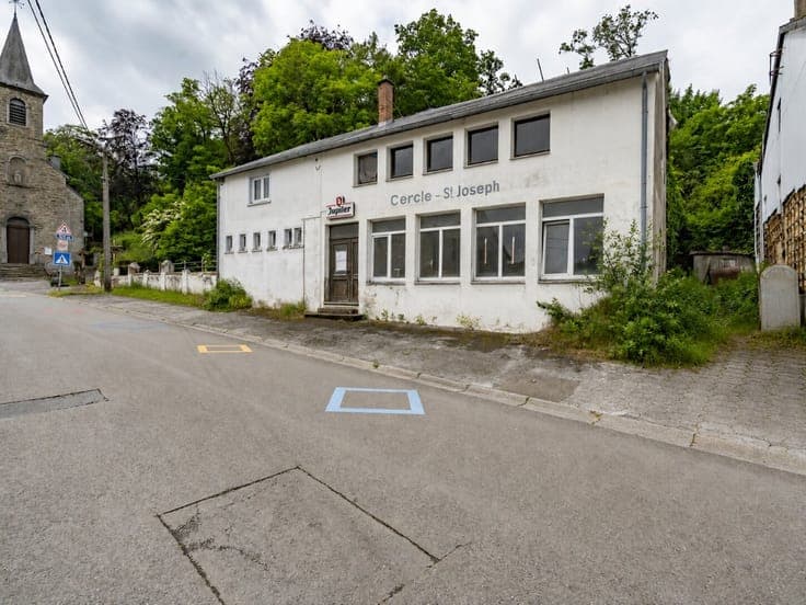 Real Estate Development Project with Permit for 5 Apartments