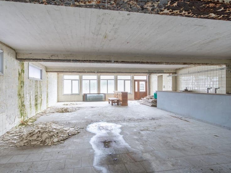 Real Estate Development Project with Permit for 5 Apartments