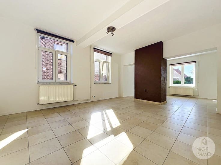 Mouland, 190 m², 3 chs, garage, parking, Peb: D, élec conf!
