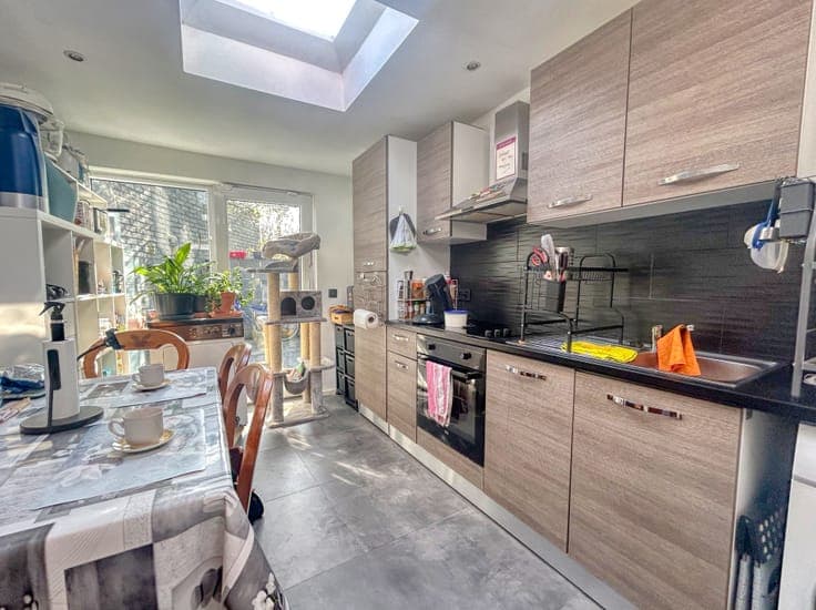 Renovated house with one bedroom and an office in Seraing