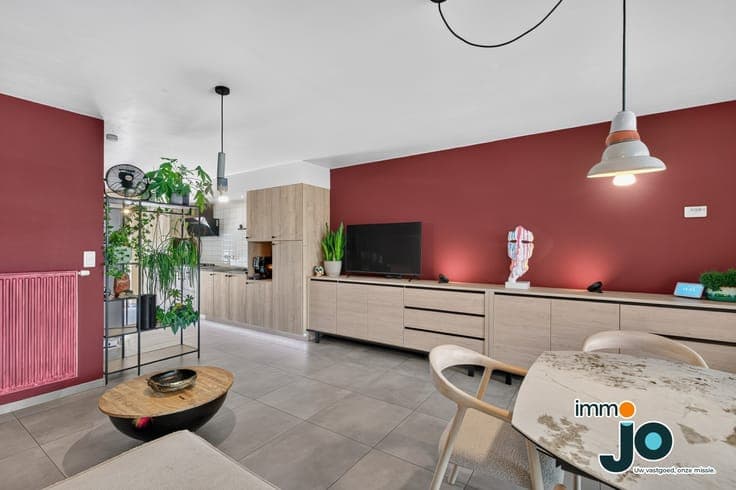 A modern, move-in-ready two-bedroom house with a lovely g...