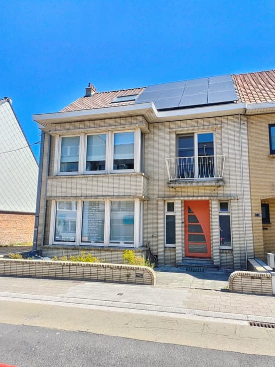 Spacious ready-to-move-in family home