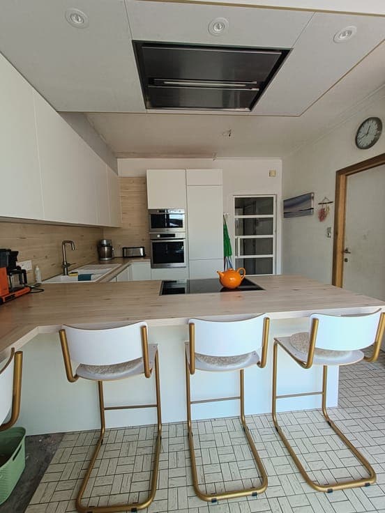 Spacious ready-to-move-in family home