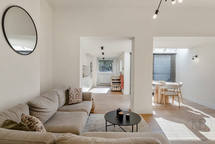 Instapklare rijwoning met leuke stadstuin