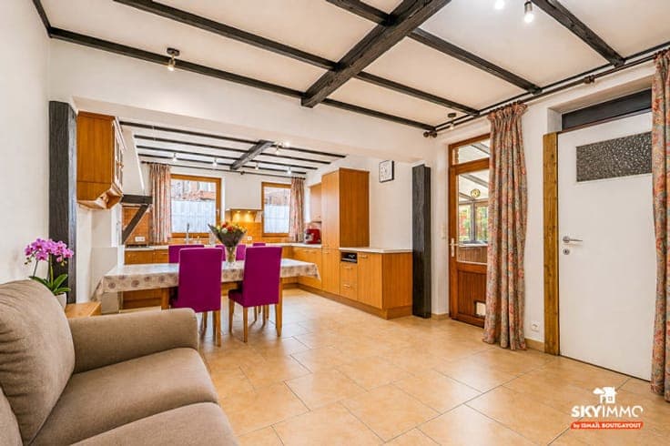SUPERBE MAISON - 3CH -SPACIEUSE AVEC JARDIN+VERANDA- JUPILLE