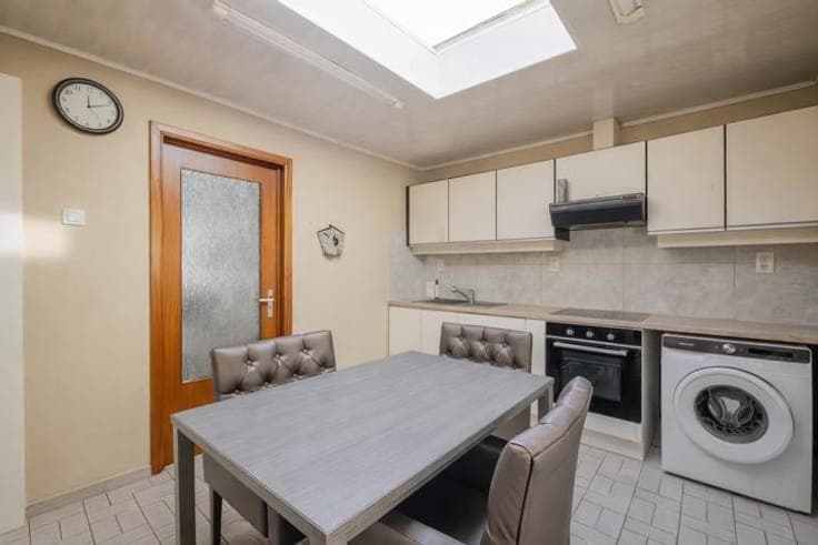 Instapklare woning op toplocatie nabij Sint-Pietersstation