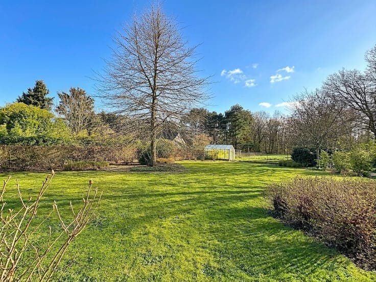 Villa with large garden and meadow for sale in Tremelo